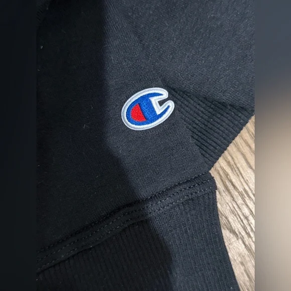 NWOT Champion Black Hoodie - Picture 4 of 4